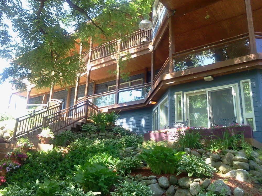 Stone Waters Inn Bellaire Buitenkant foto