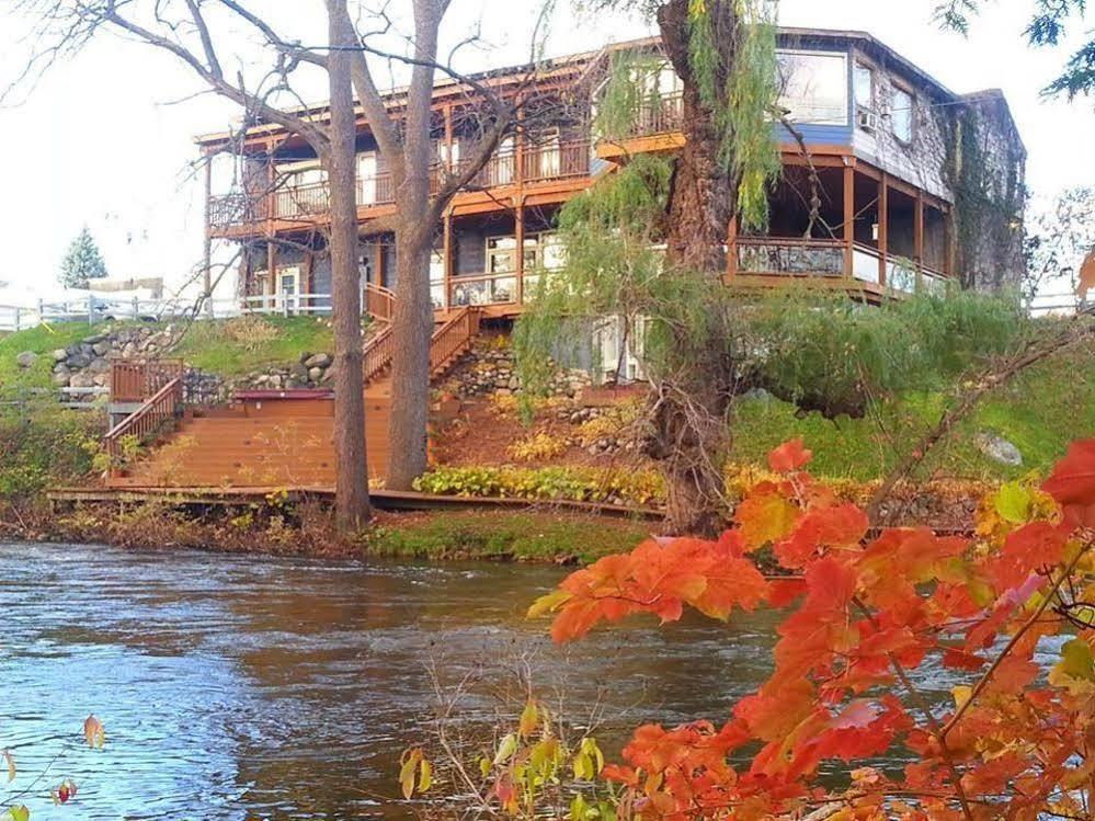 Stone Waters Inn Bellaire Buitenkant foto