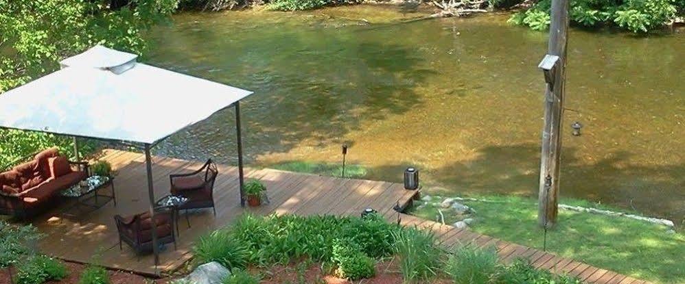 Stone Waters Inn Bellaire Buitenkant foto