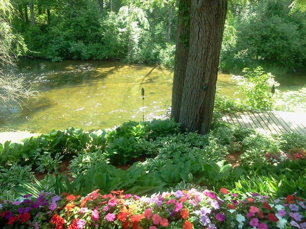 Stone Waters Inn Bellaire Buitenkant foto